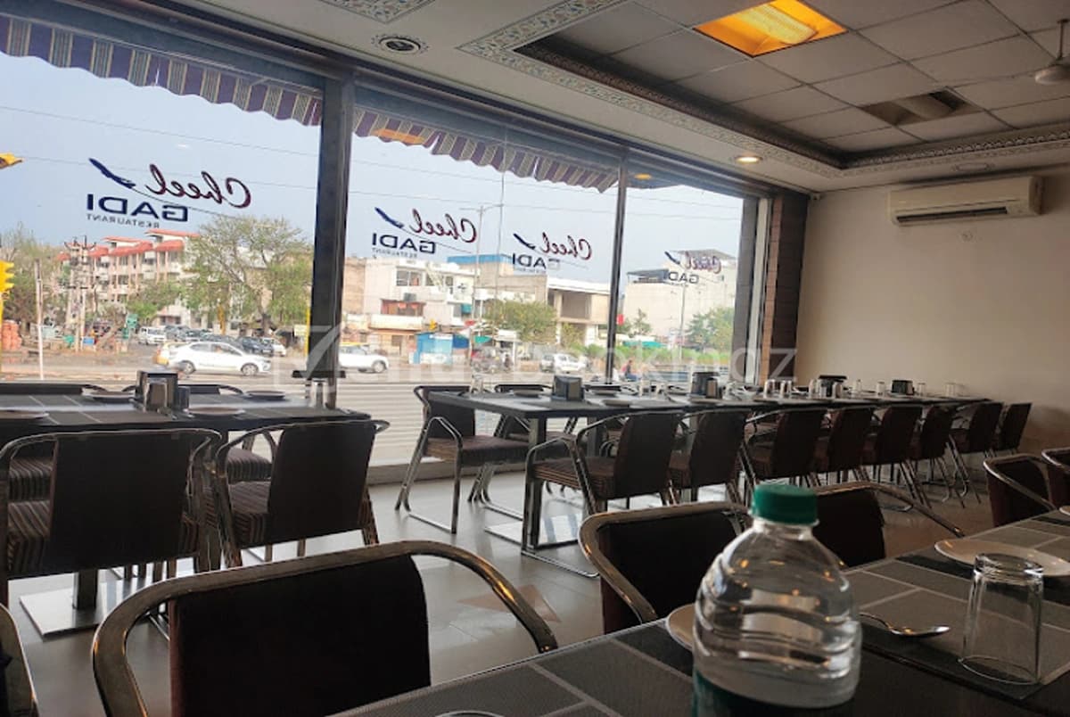Cheelgadi restaurant experience and hospitality